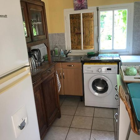 Chambre Et Salle De Bain Prive S'Ouvrant Sur Terrasse, Jardin Et Cuisine D'Ete Quillan Exterior foto